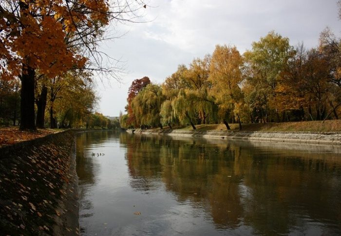 De ce vaporașele de pe Bega zac de mai bine de un an nefolosite?