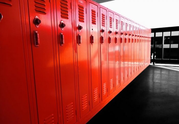 USR propune pentru bugetul din 2018: Vestiare sociale pentru oamenii fără adăpost din Timișoara